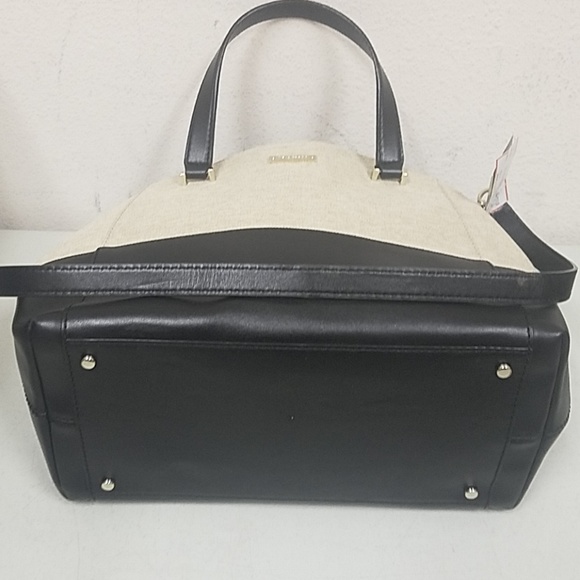 Authentic Kate Spade - Picture 4 of 7